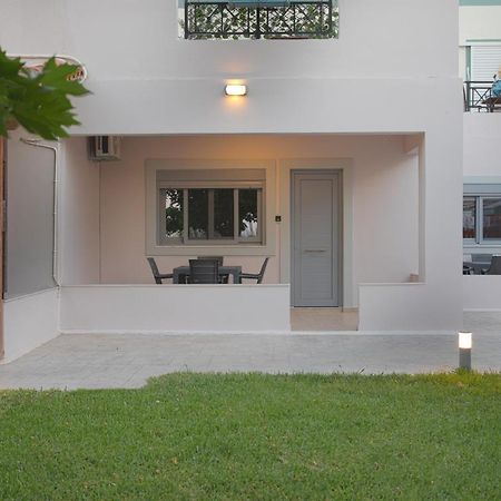 Philippos & Alexandros Apartments Tigaki エクステリア 写真