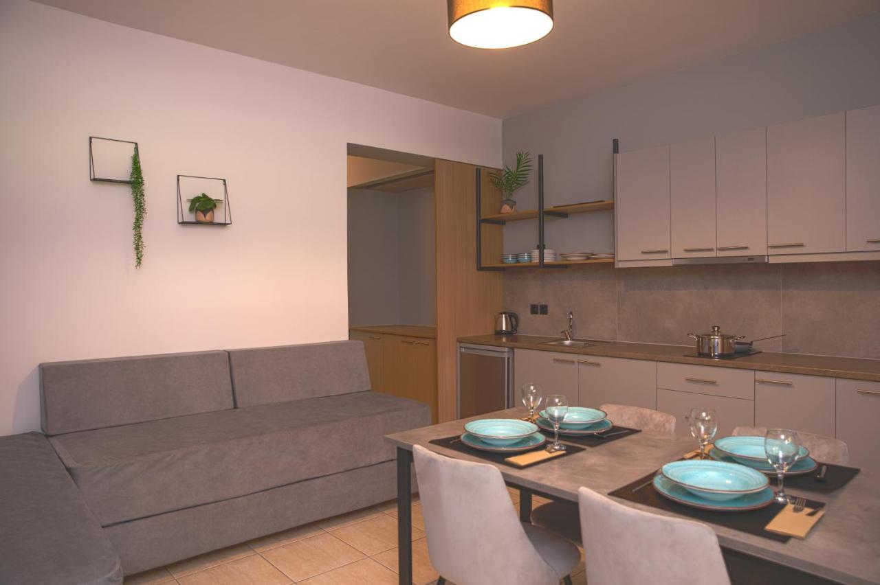 Philippos & Alexandros Apartments Tigaki エクステリア 写真
