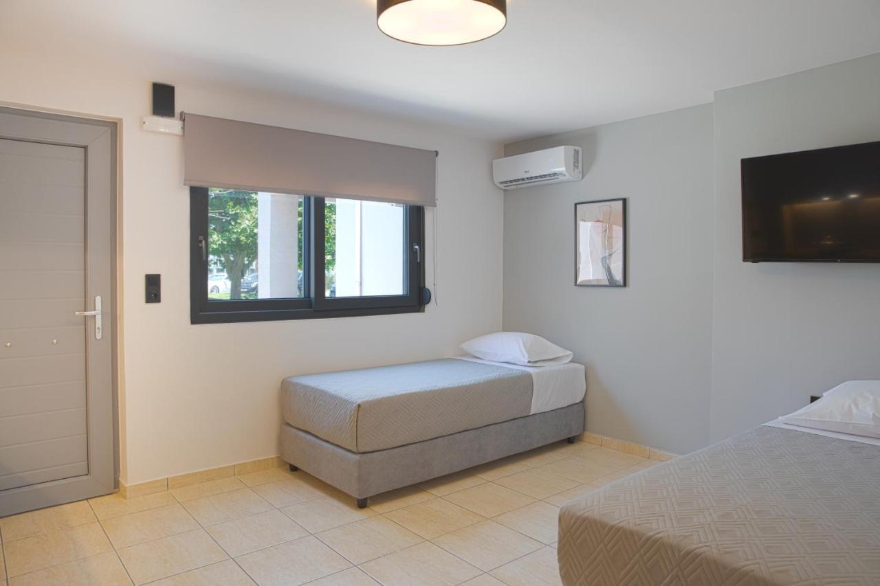 Philippos & Alexandros Apartments Tigaki エクステリア 写真