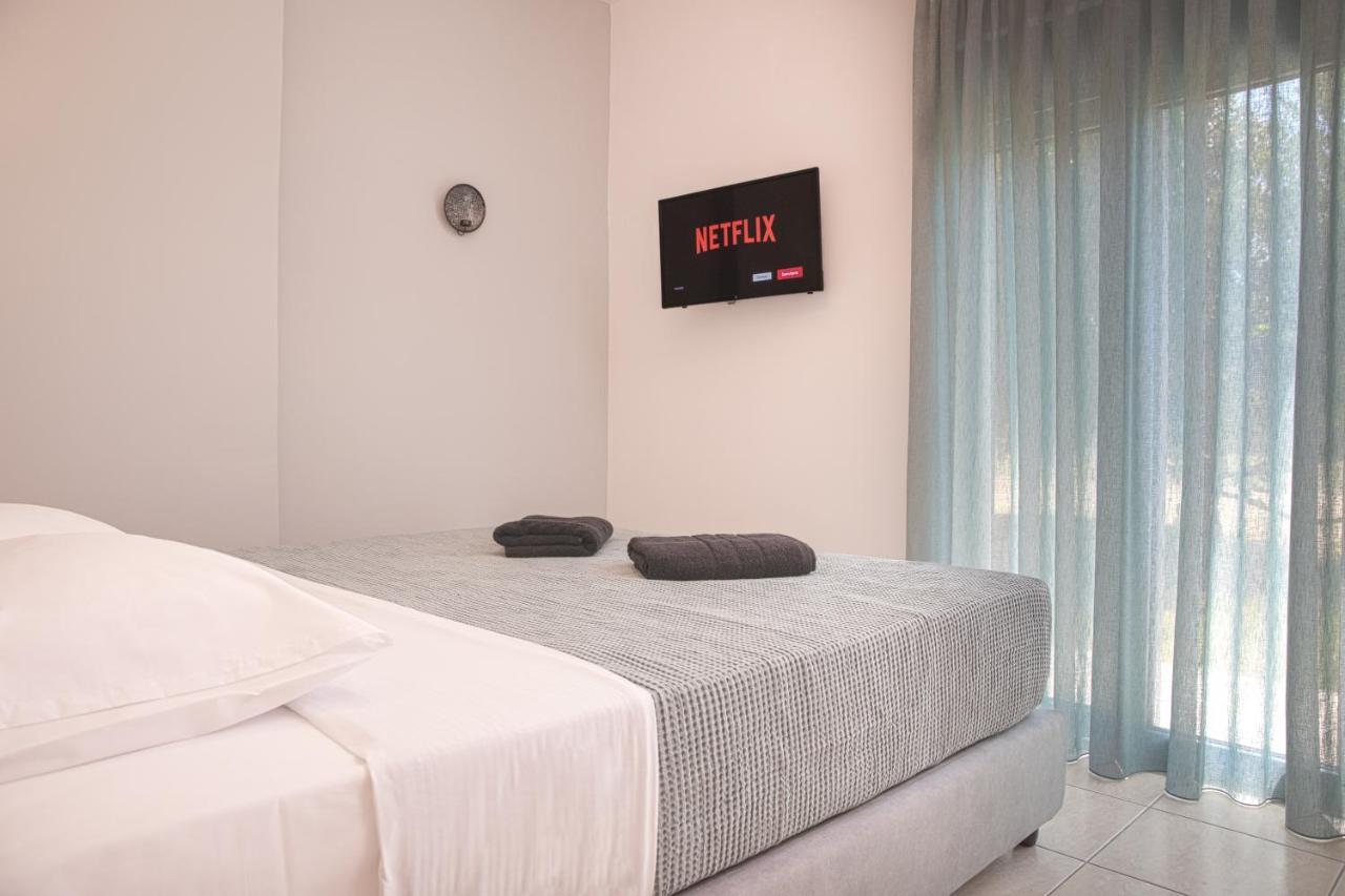 Philippos & Alexandros Apartments Tigaki エクステリア 写真