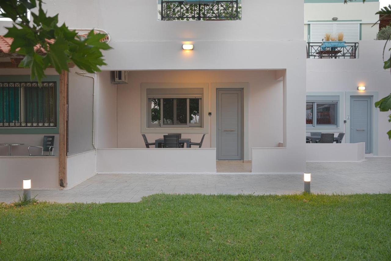 Philippos & Alexandros Apartments Tigaki エクステリア 写真